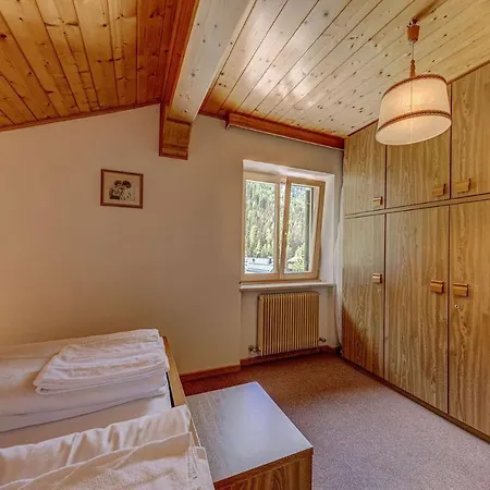 Apartment Cesa Elena