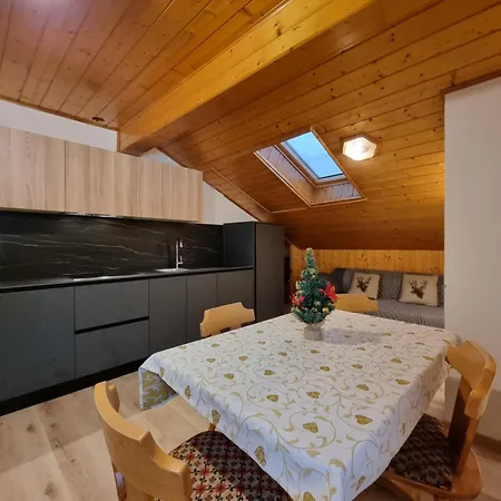 Cesa Elena Apartment