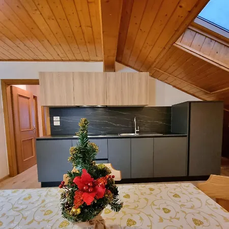 Cesa Elena Apartment *