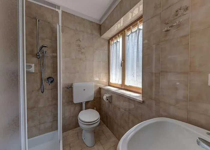 Apartment Cesa Elena