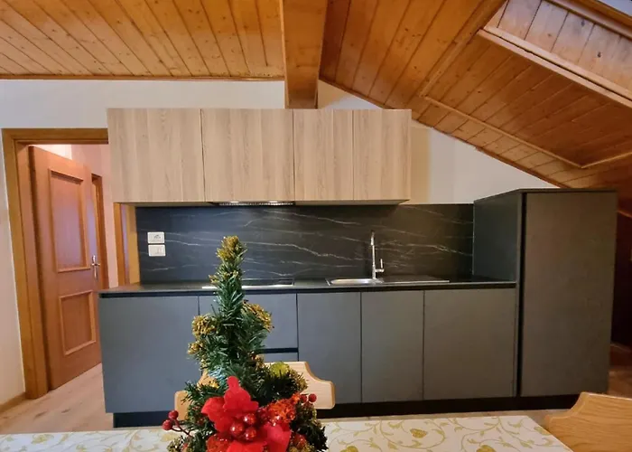 Cesa Elena Apartment *